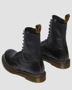 1490 / 1461 MM6 Leather Lace Up Boots in Black