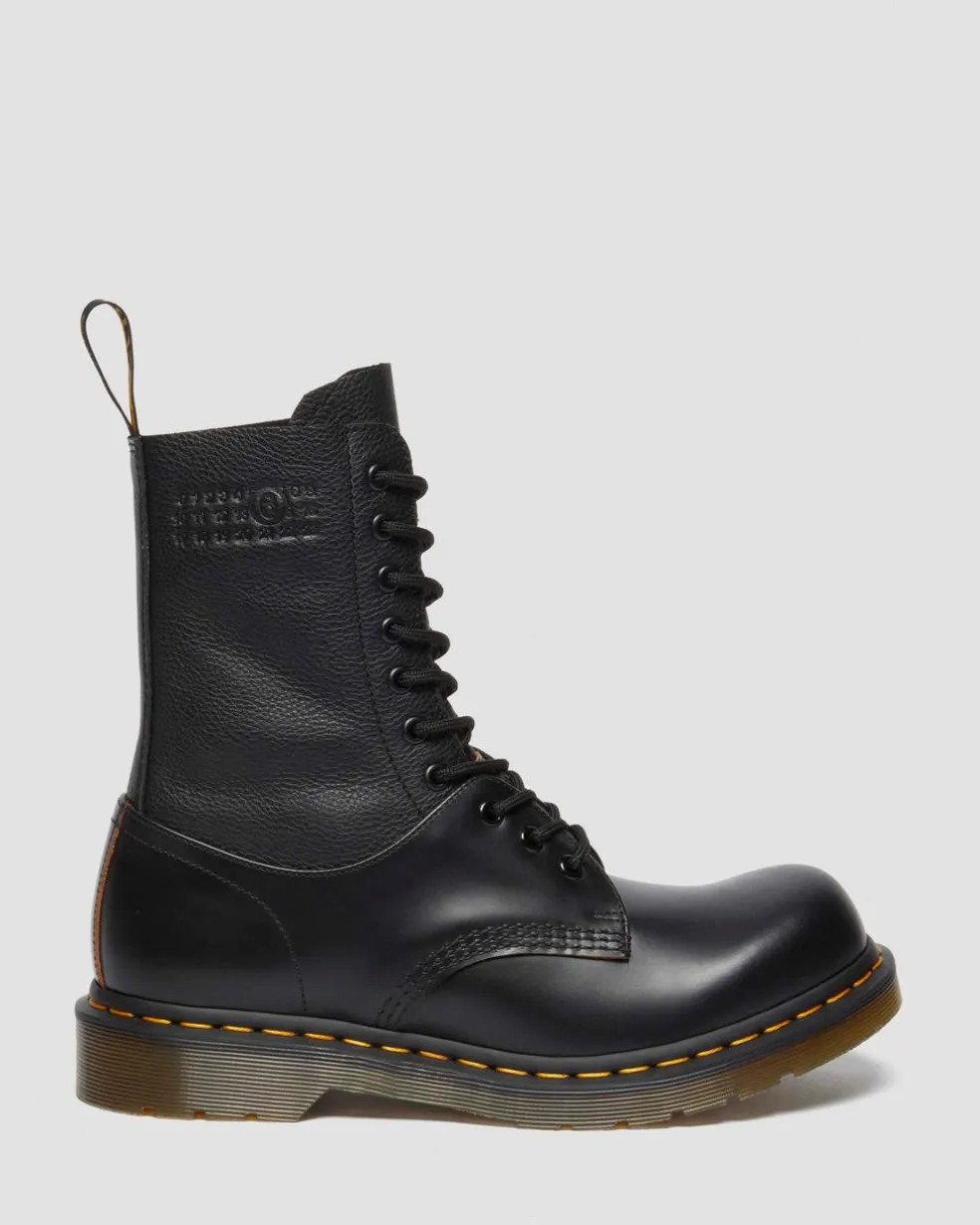 1490 / 1461 MM6 Leather Lace Up Boots in Black