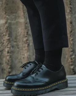 1461 Bex Smooth Leather Oxford Shoes in Black