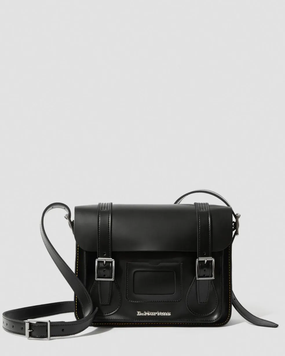 11 inch Leather Messenger Bag in Black