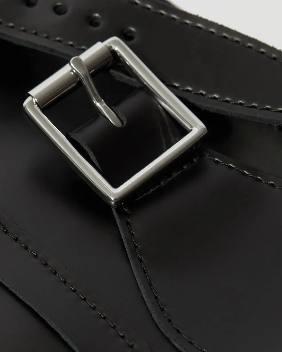 11 inch Leather Messenger Bag in Black
