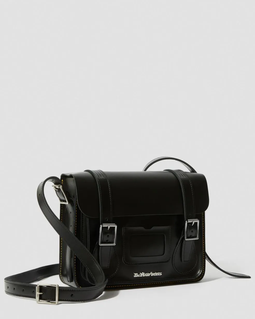 11 inch Leather Messenger Bag in Black