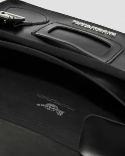 11 inch Leather Messenger Bag in Black