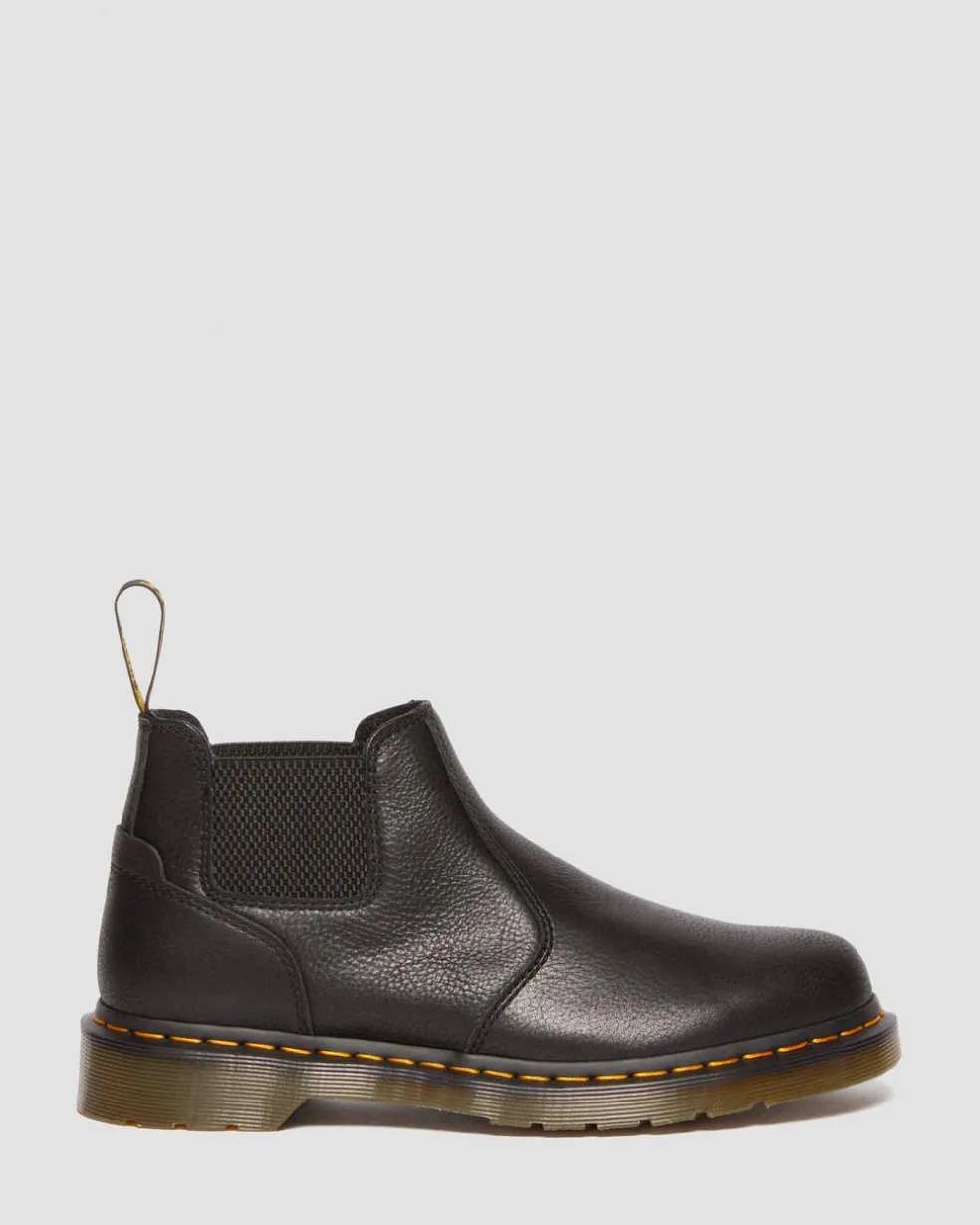 2976 Lo Rogue Leather Chelsea Boots in Black
