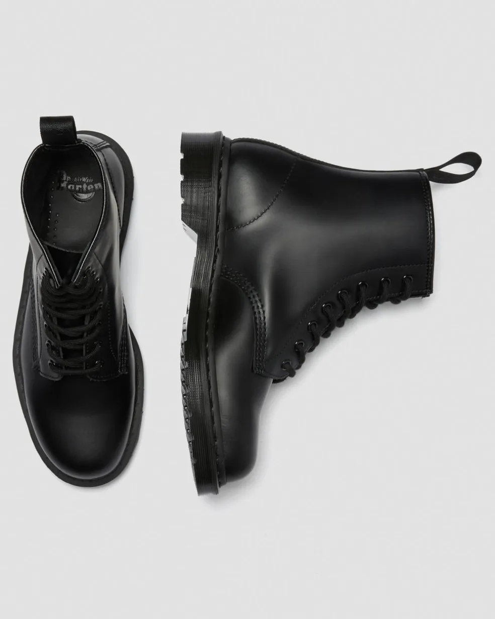 1460 Mono Smooth Leather Lace Up Boots in Black