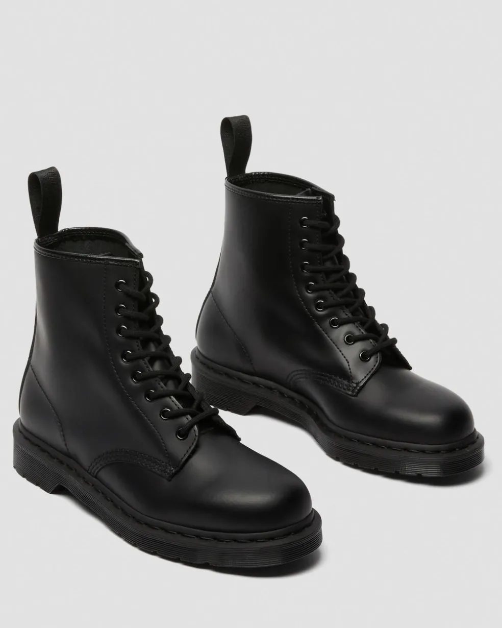 1460 Mono Smooth Leather Lace Up Boots in Black