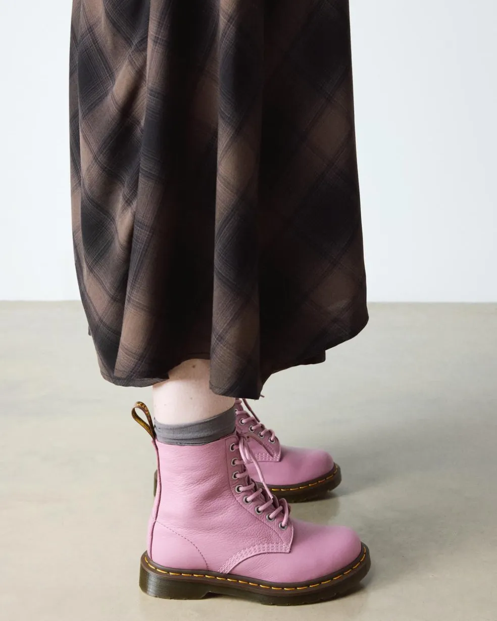 1460 Pascal 8 Eye Boot in Dusty Rose