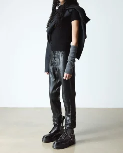 1460 Quad Harness in Black