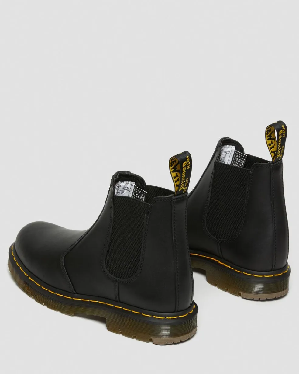 2976 Slip Resistant Leather Chelsea Boots in Black