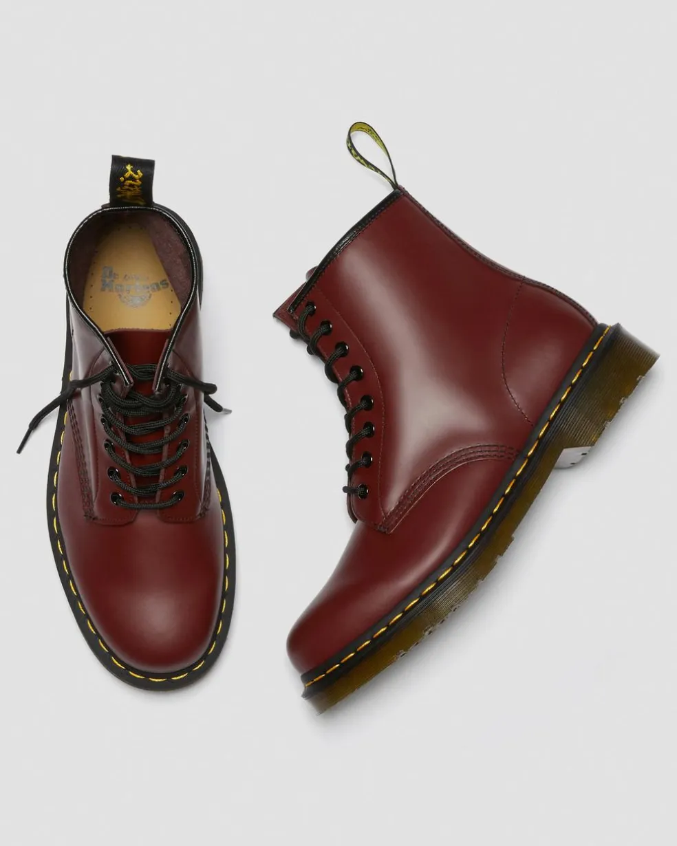 1460 Smooth Leather Lace Up Boots in Cherry Red