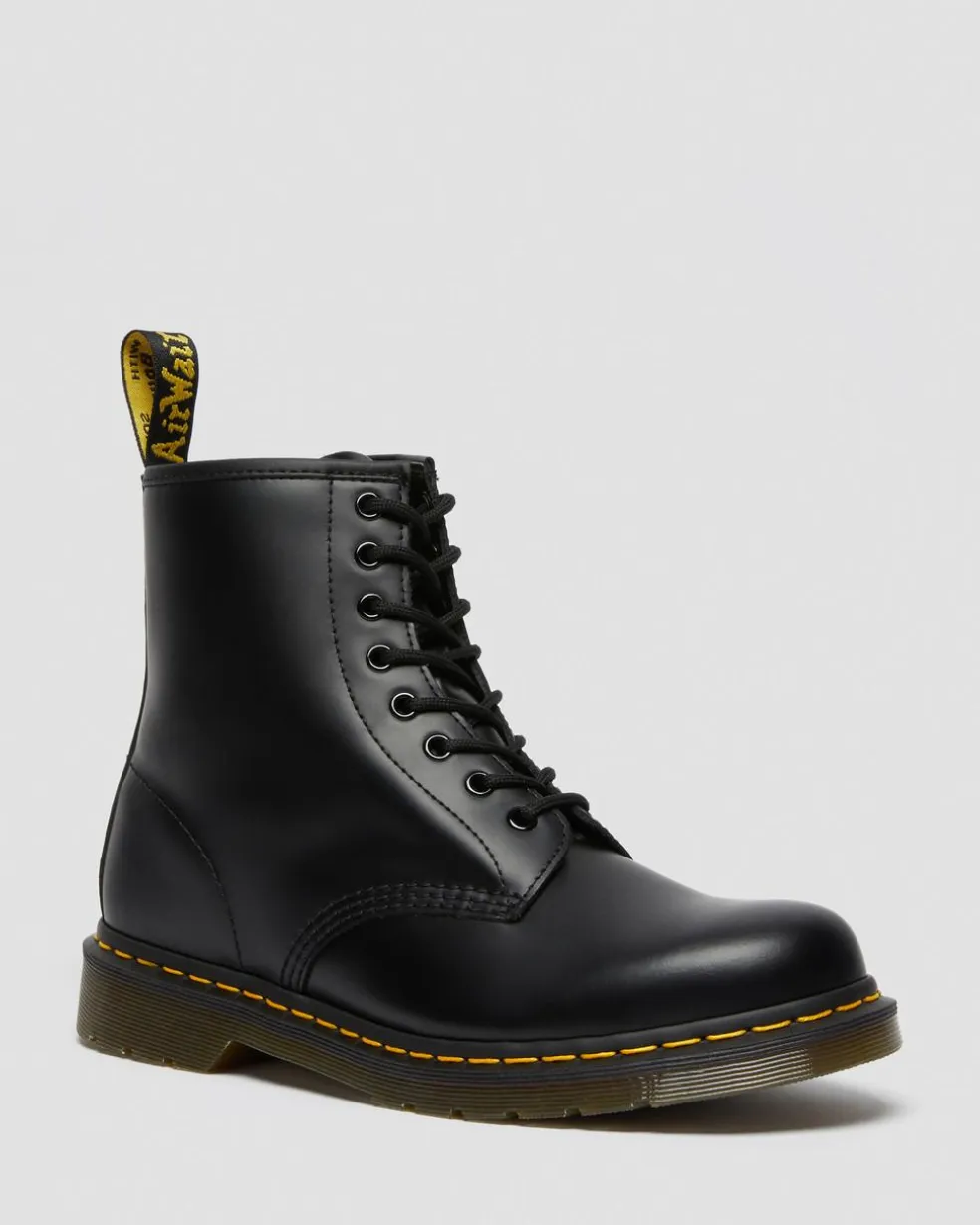 1460 Smooth Leather Lace Up Boots in Black