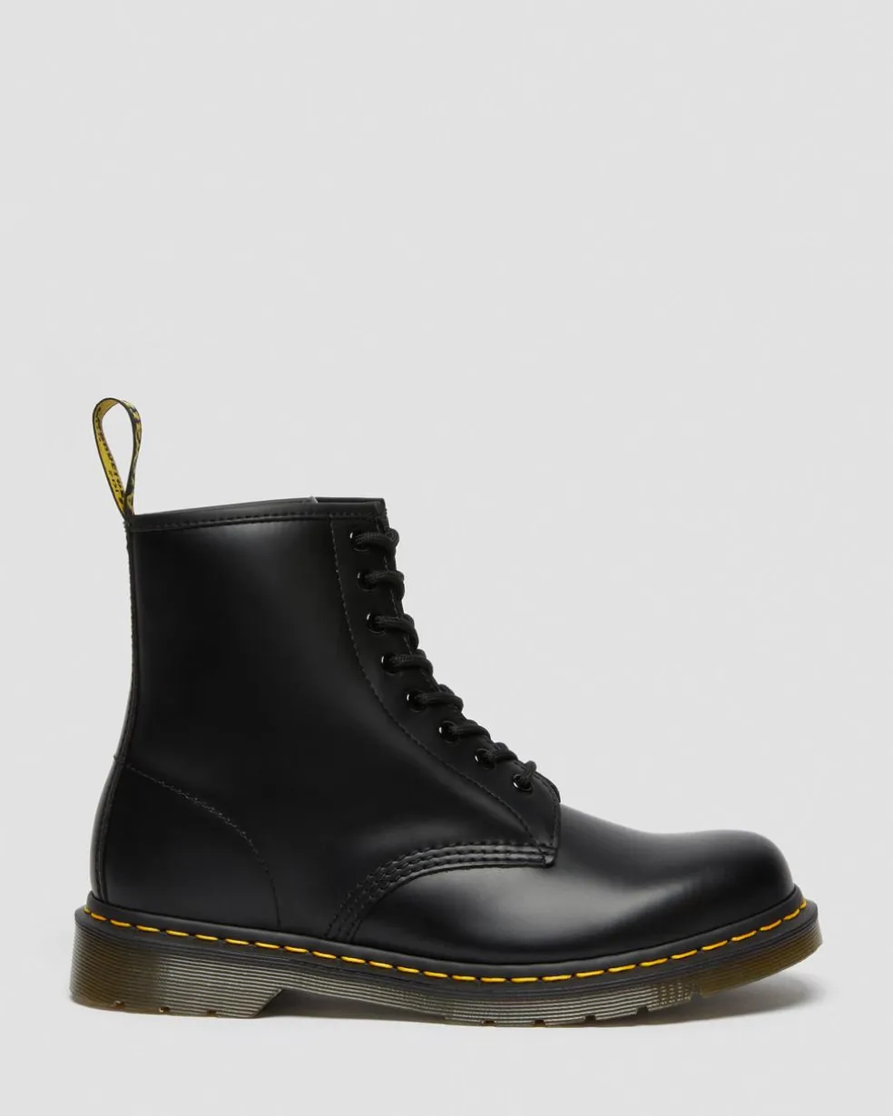1460 Smooth Leather Lace Up Boots in Black