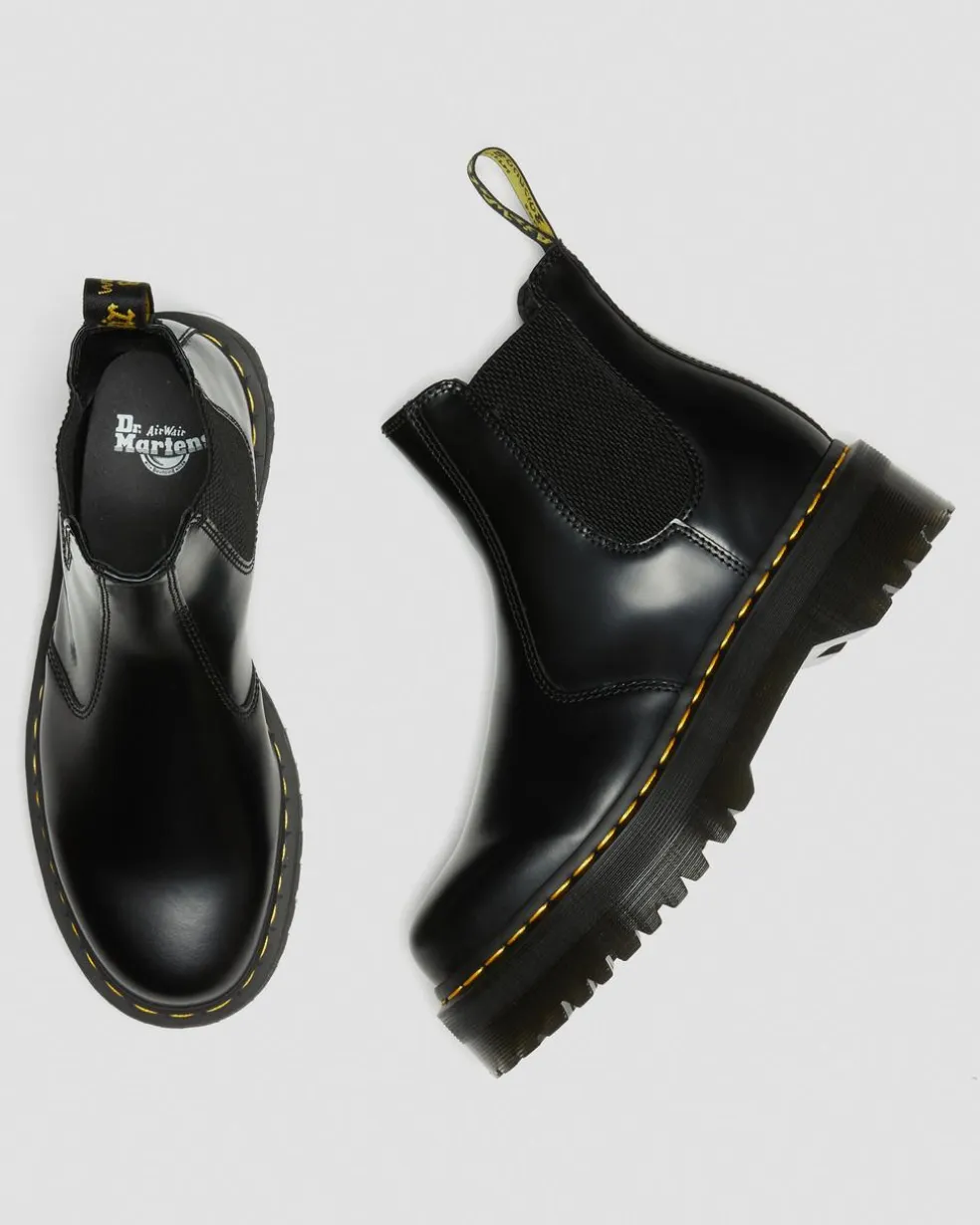 2976 Smooth Leather Platform Chelsea Boots in Black
