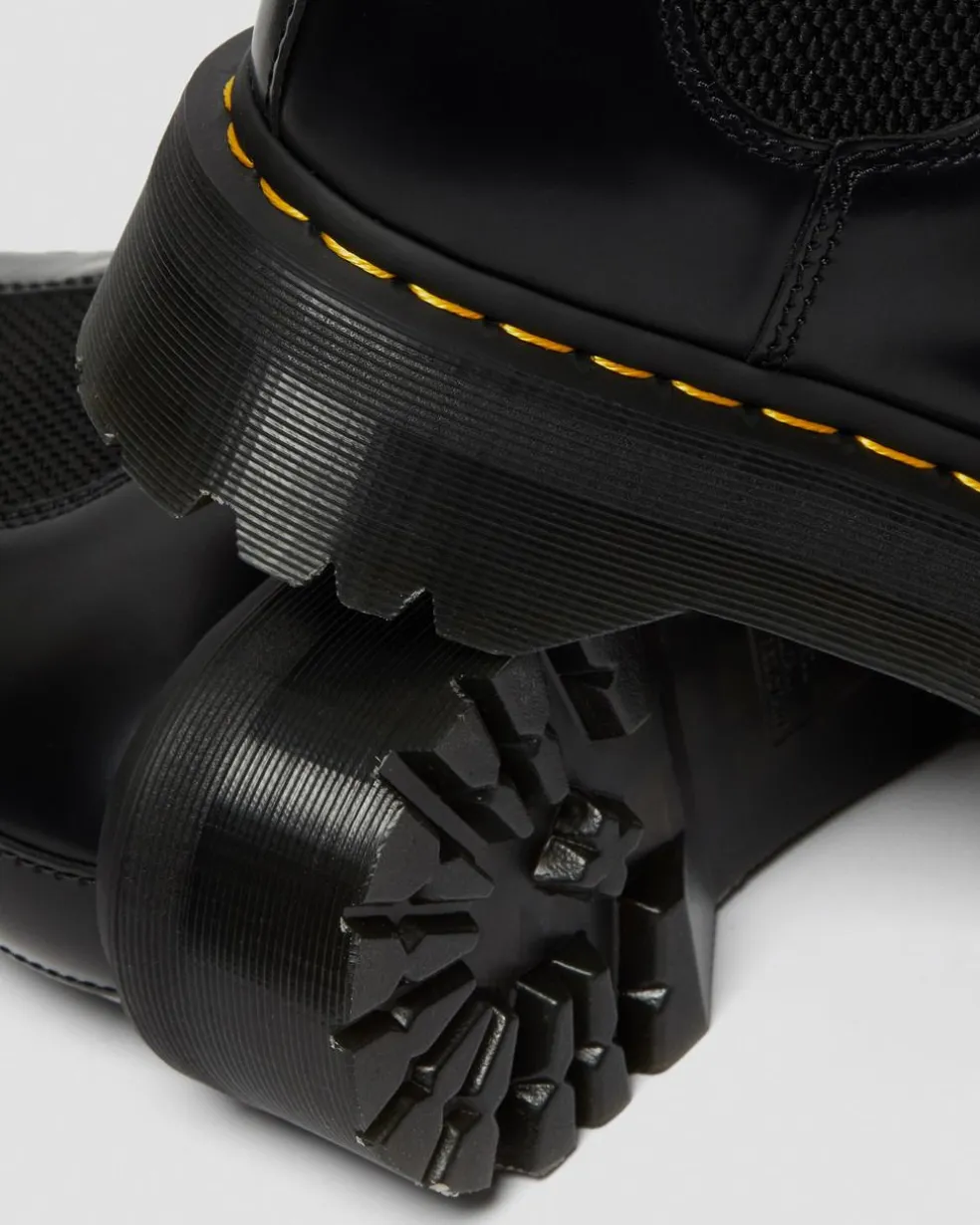 2976 Smooth Leather Platform Chelsea Boots in Black