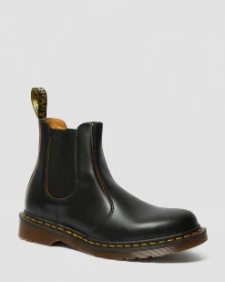 2976 Vintage Made In England Chelsea Boots in Black