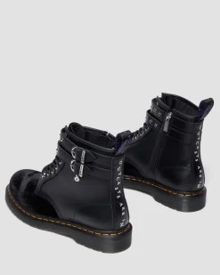 1460 Wednesday Boots in Black