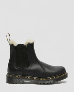 2976 Women's Faux Fur Lined Chelsea Boots in Black