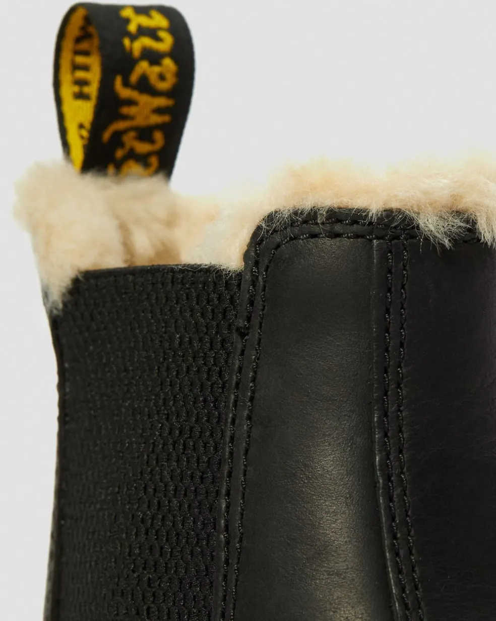 2976 Women's Faux Fur Lined Chelsea Boots in Black