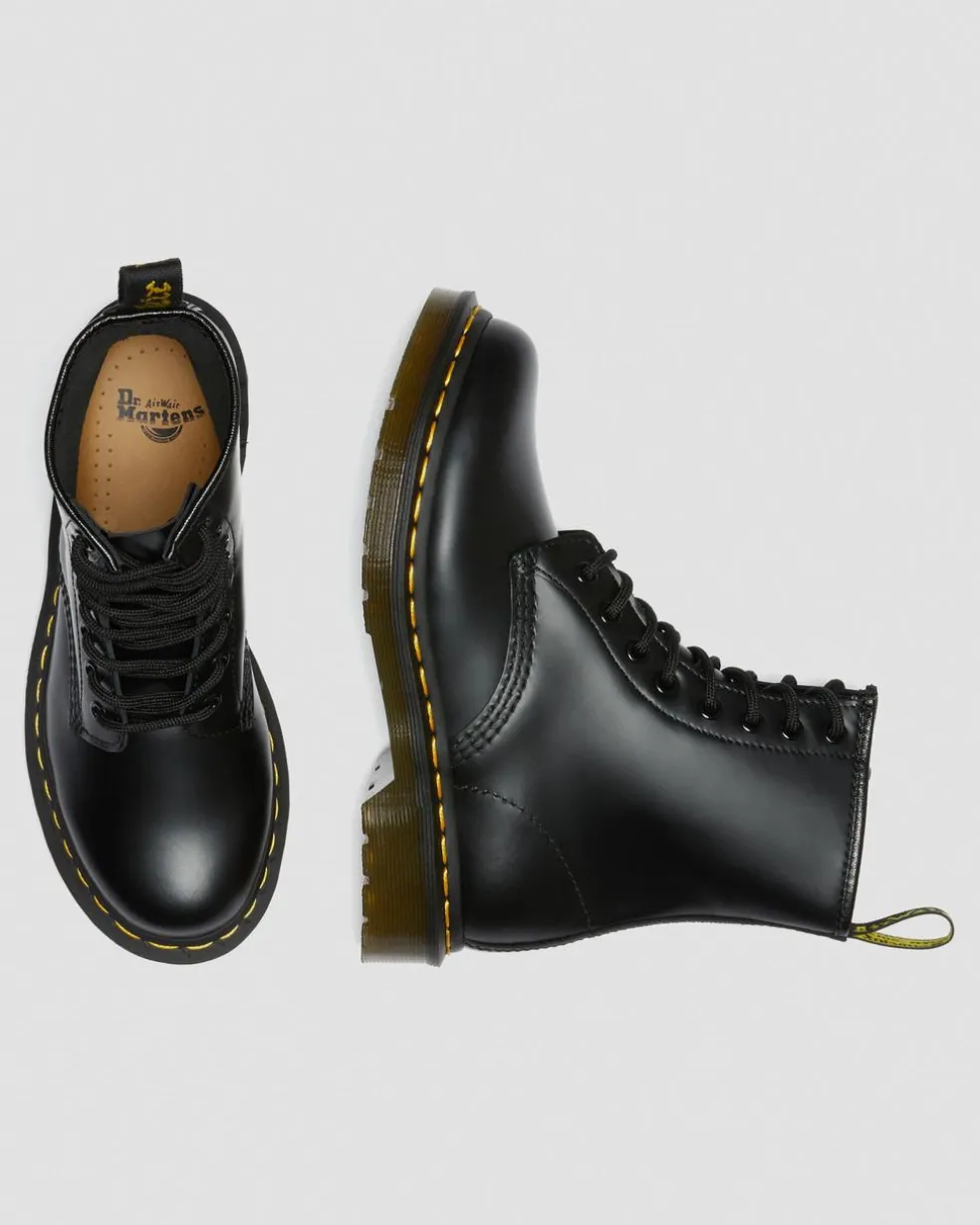 1460 Women's Smooth Leather Lace Up Boots in Black