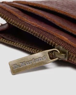 CARDHOLDER in Cashew