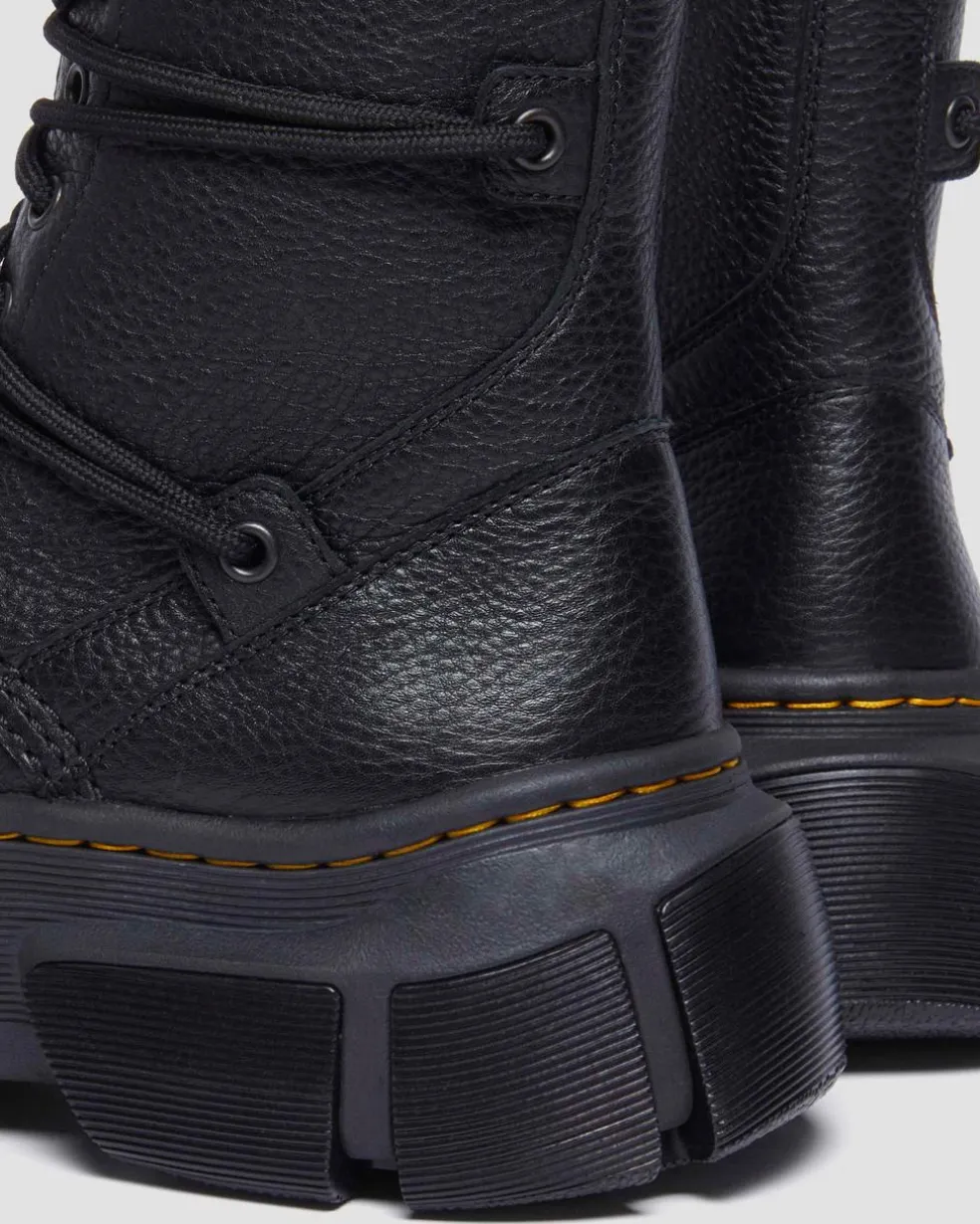 DMXL 8-eye leather boots in Black