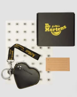 HEART PURSE in Black