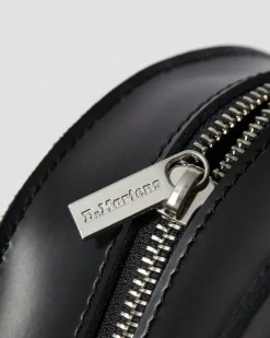 Kiev Leather Hardware Heart Shaped Bag in Black