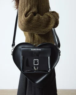 Kiev Leather Hardware Heart Shaped Bag in Black