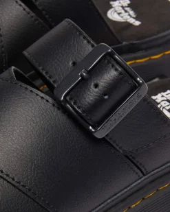 Mattison Slide sandals in Black
