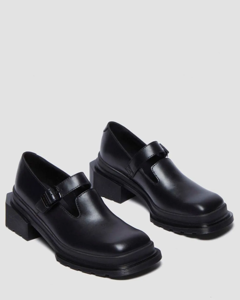 Maybole Square Toe Mary Jane Shoes in Black