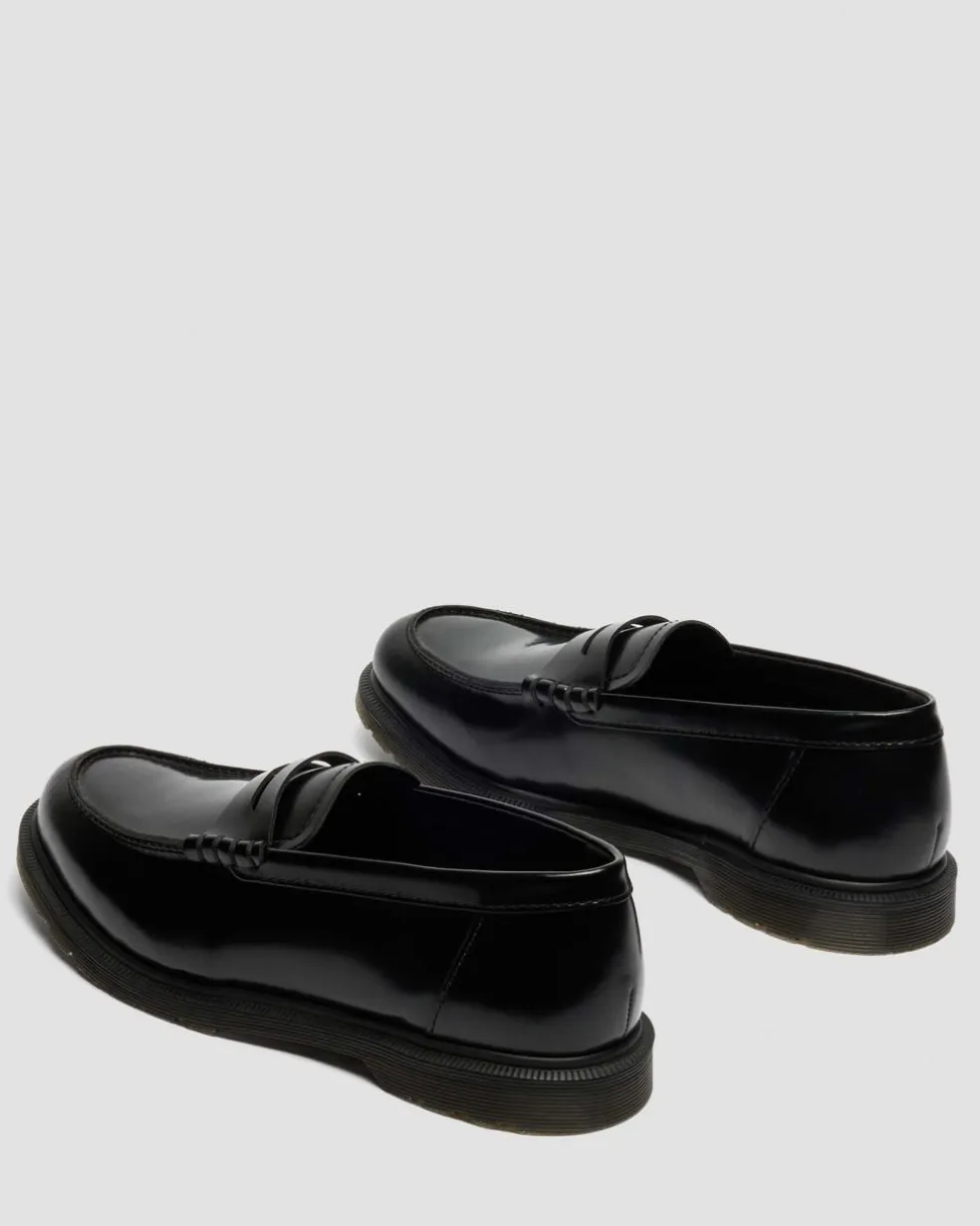 Mayfare Smooth Leather Loafers in Black