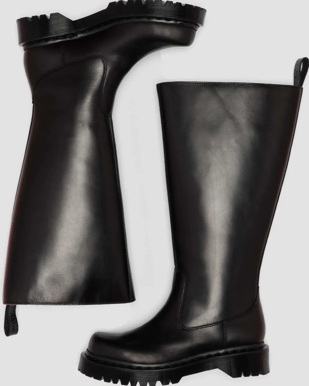 Rejena Hi Old Harness Leather Boots in Black