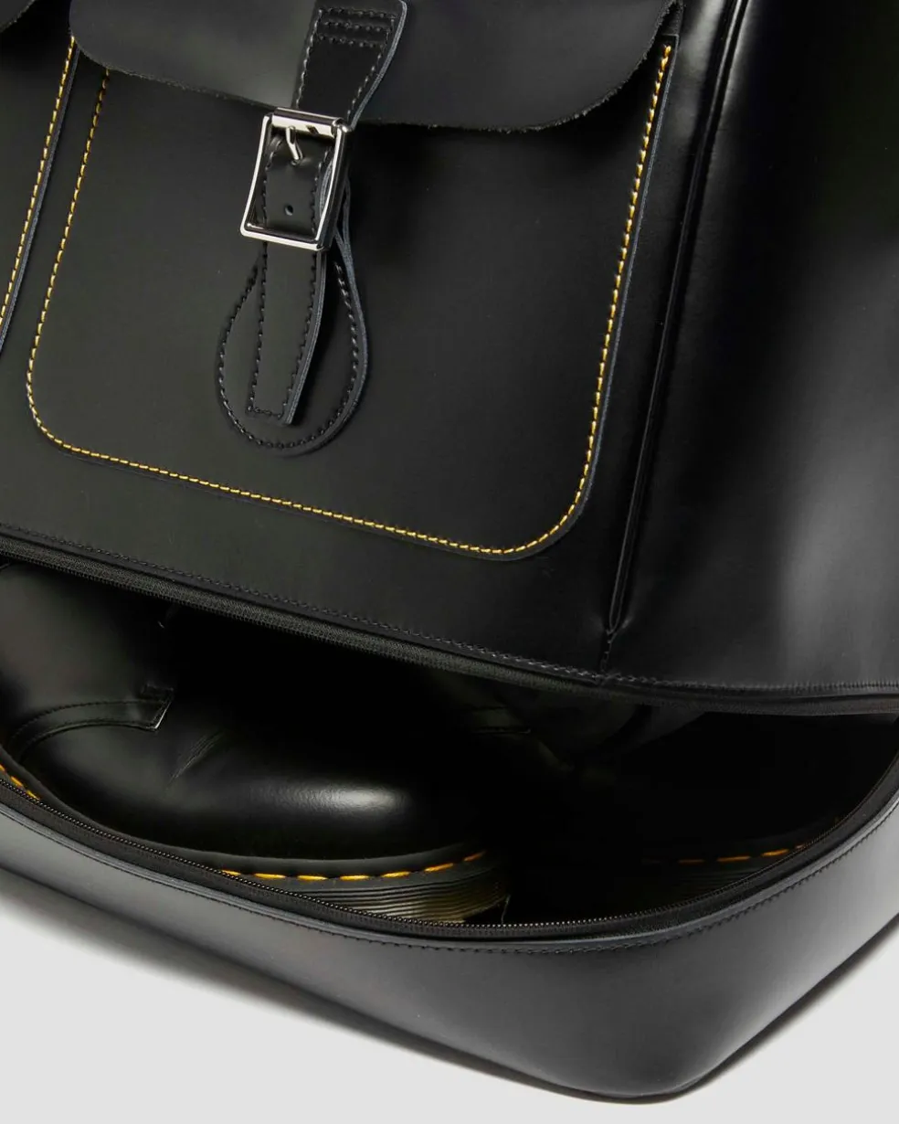 Smooth Leather Weekender Bag in Black